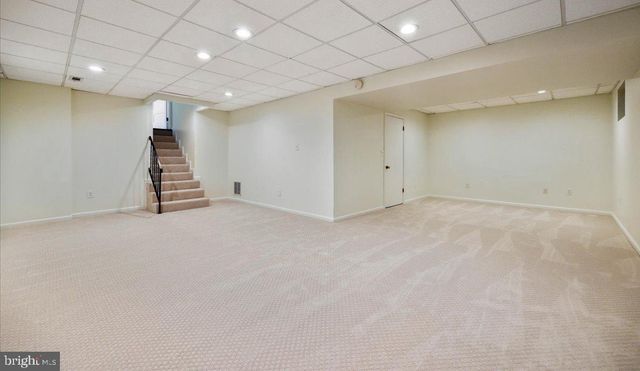 6309 LENOX RD, Bethesda, MD 20817