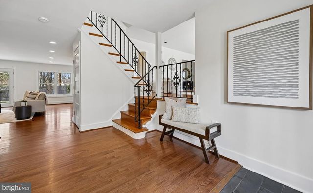 6309 LENOX RD, Bethesda, MD 20817