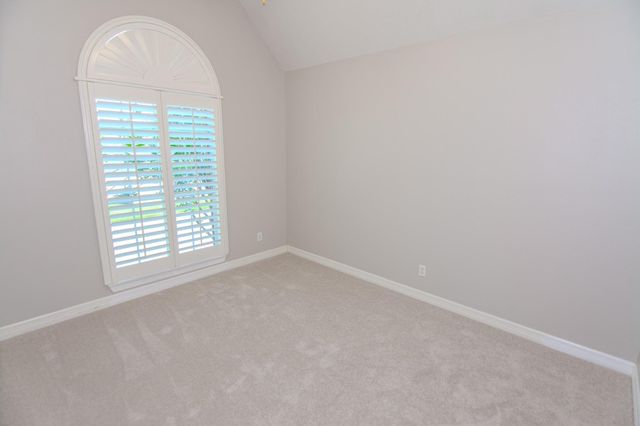 6807 Queensclub Drive, Houston, TX 77069