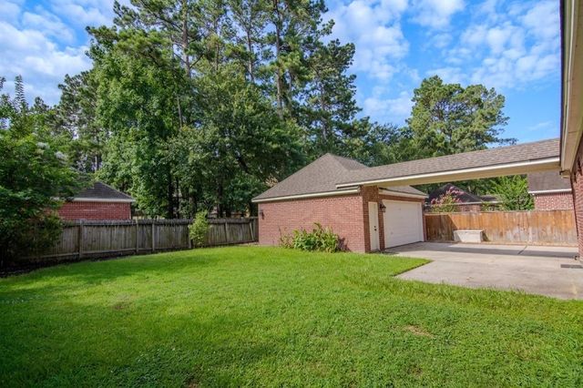 6807 Queensclub Drive, Houston, TX 77069
