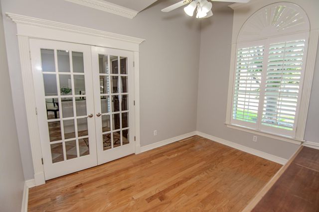 6807 Queensclub Drive, Houston, TX 77069