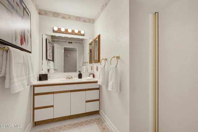6512 Pinion Street, Oak Park, CA 91377