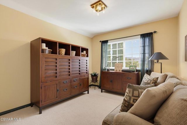 6512 Pinion Street, Oak Park, CA 91377