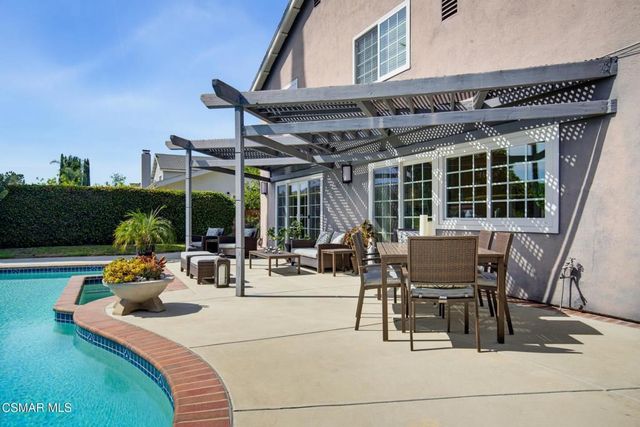 6512 Pinion Street, Oak Park, CA 91377