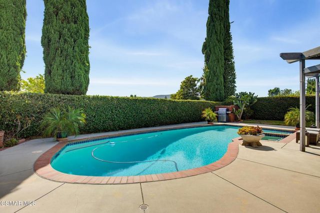 6512 Pinion Street, Oak Park, CA 91377