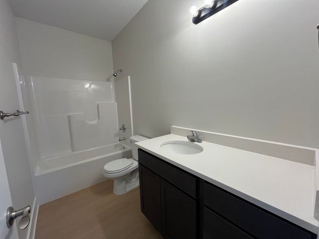 1995 N Reece St, Goddard, KS 67052