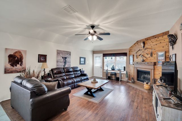 8416 Cactus Flower Drive, Fort Worth, TX 76131