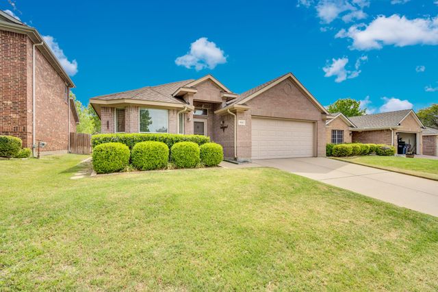 8416 Cactus Flower Drive, Fort Worth, TX 76131