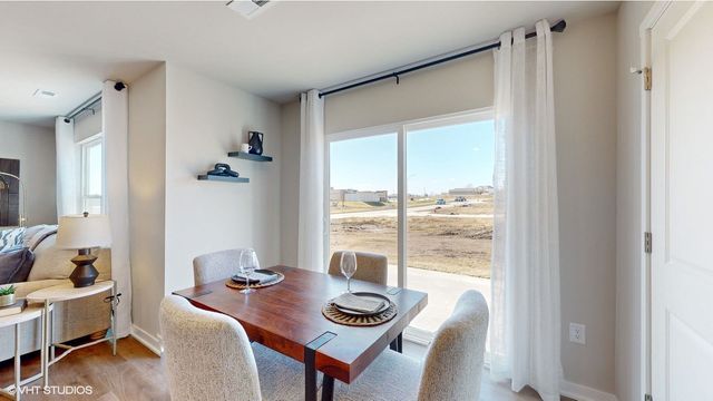 1324 NE Country Meadow Drive, Ankeny, IA 50021