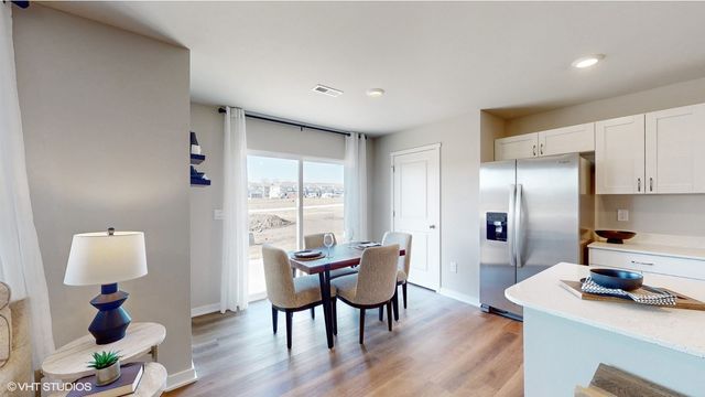 1324 NE Country Meadow Drive, Ankeny, IA 50021