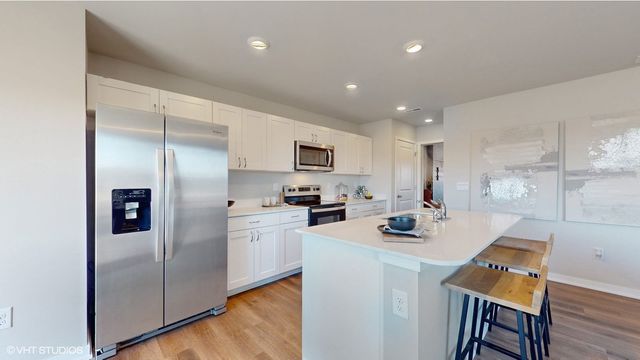 1324 NE Country Meadow Drive, Ankeny, IA 50021