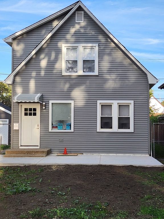 12319 S Carpenter Street, Calumet Park, IL 60827 — exterior