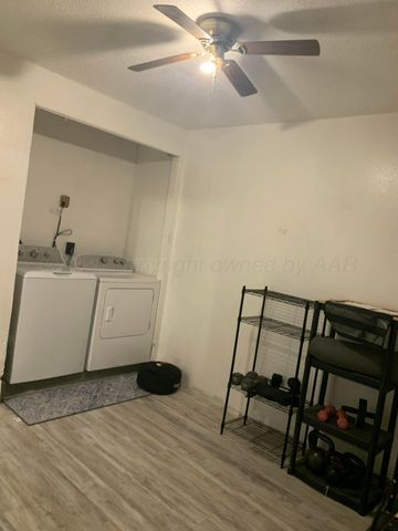2233 SE 23RD Avenue, Amarillo, TX 79103