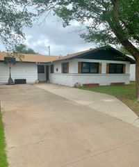 2233 SE 23RD Avenue, Amarillo, TX 79103