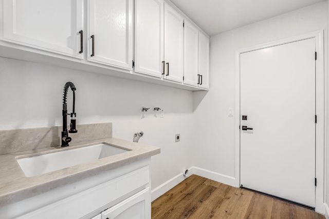 1760 E Omaha Avenue, Fresno, CA 93720