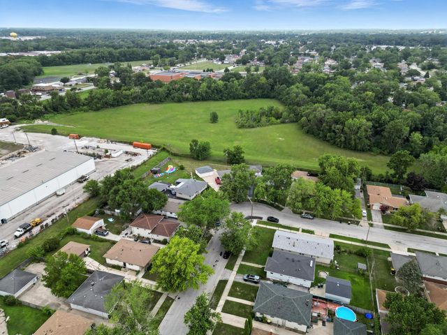 3312 E 170th Street, Lansing, IL 60438