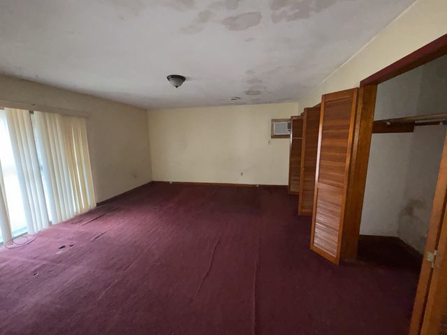 1308 E RAINES RD, Memphis, TN 38116