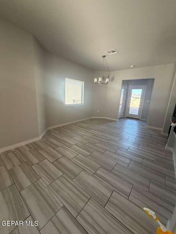 10128 Prairie Flax Dr Drive, Socorro, TX 79927