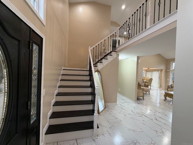 47040 W Wayford Drive Drive, Shelby Twp, MI 48315