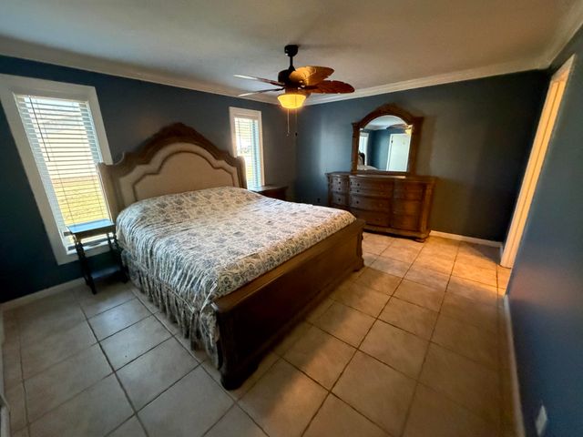 37 Cayenne Lane, London, KY 40741