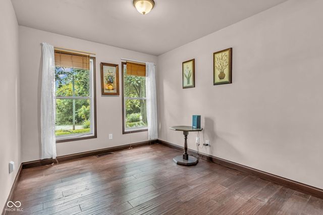 8 Mill Springs, Coatesville, IN 46121