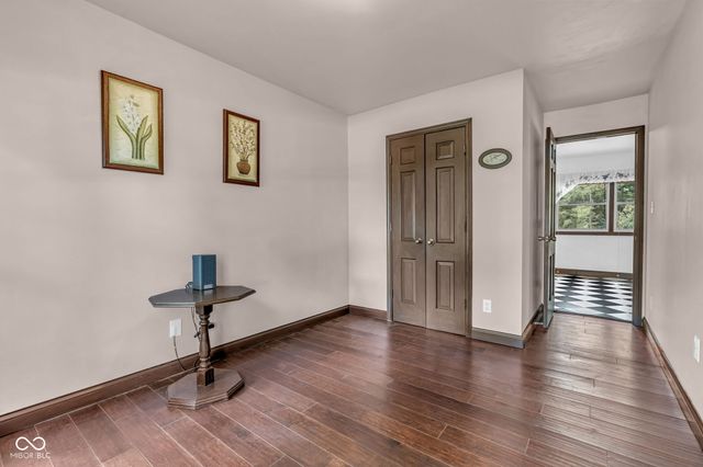 8 Mill Springs, Coatesville, IN 46121