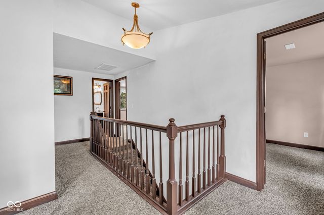 8 Mill Springs, Coatesville, IN 46121