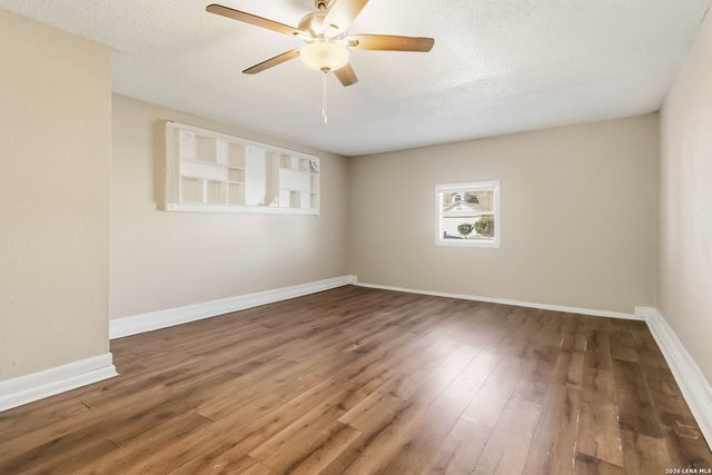 4102 MYSTIC SUNRISE DR, San Antonio, TX 78244