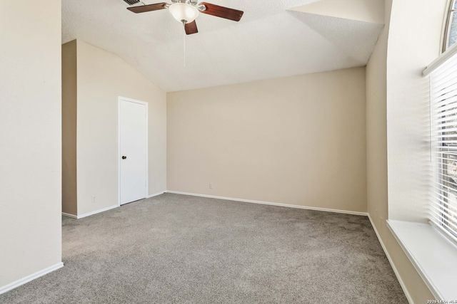 4102 MYSTIC SUNRISE DR, San Antonio, TX 78244