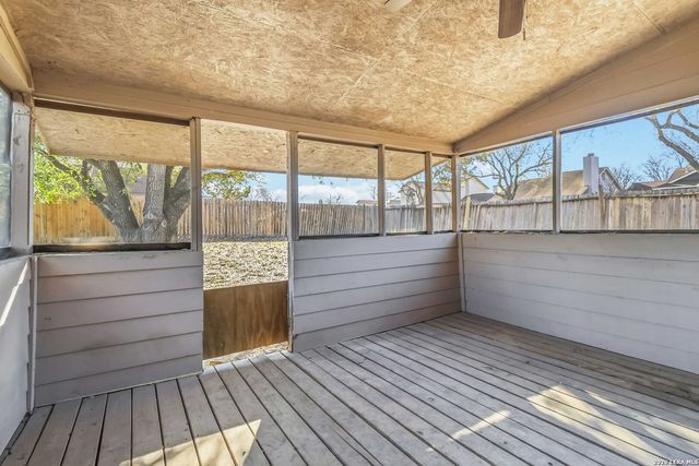 4102 MYSTIC SUNRISE DR, San Antonio, TX 78244