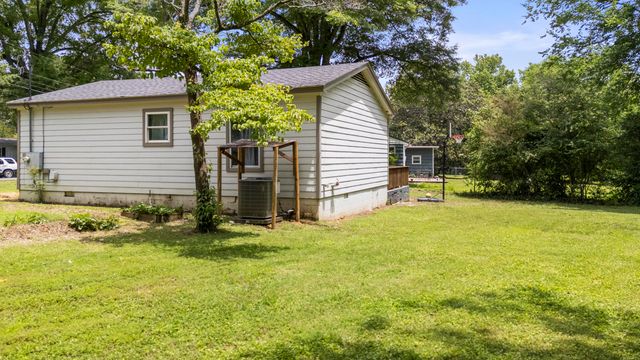 210 S Circle Drive, Lafayette, GA 30728