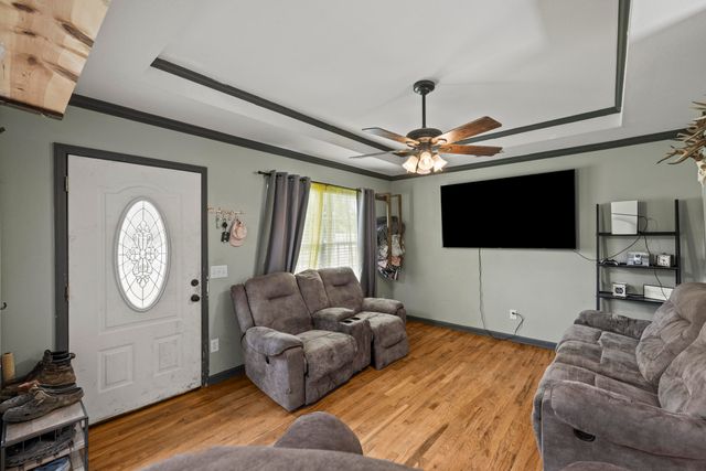 210 S Circle Drive, Lafayette, GA 30728