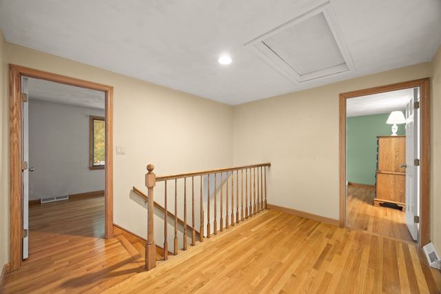 11 Colonial Ln, Canton, MA 02021