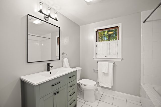 11 Colonial Ln, Canton, MA 02021