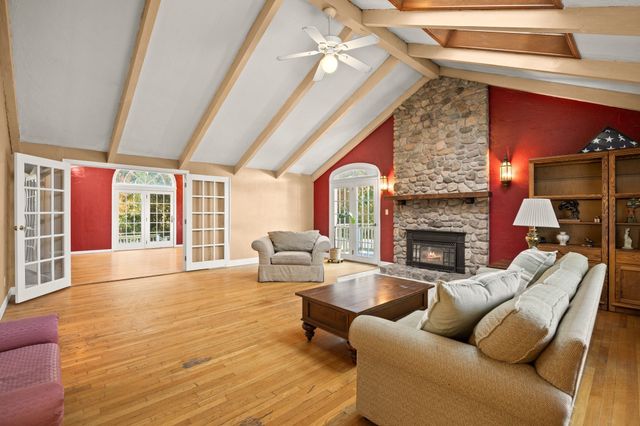 11 Colonial Ln, Canton, MA 02021