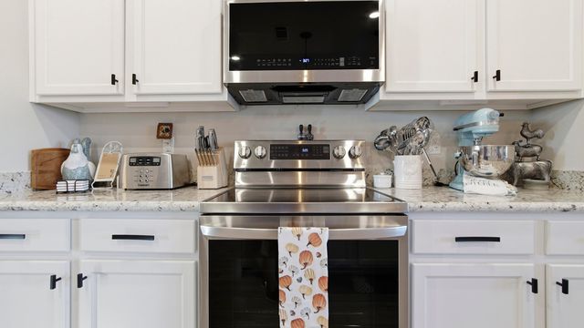 693 Coastal Breeze Drive, Freeport, FL 32439