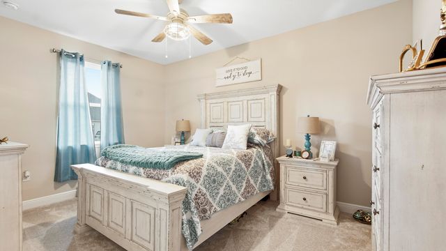 693 Coastal Breeze Drive, Freeport, FL 32439