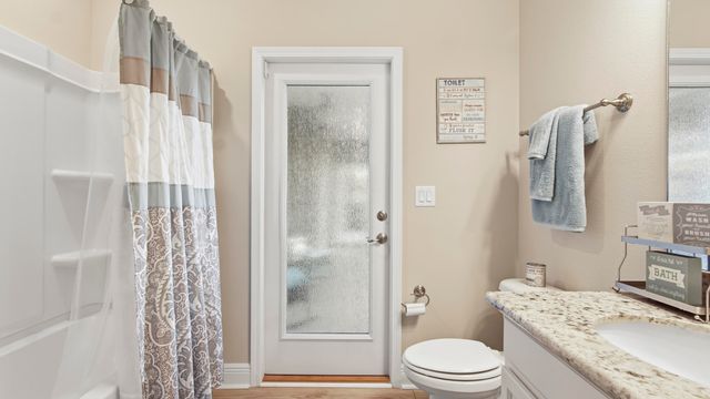 693 Coastal Breeze Drive, Freeport, FL 32439