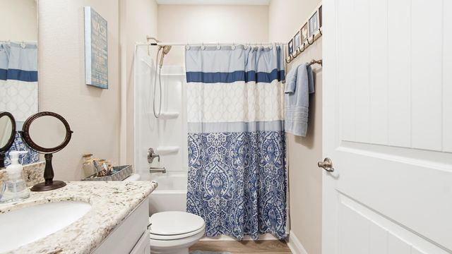 693 Coastal Breeze Drive, Freeport, FL 32439