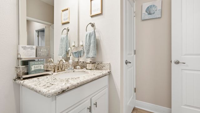 693 Coastal Breeze Drive, Freeport, FL 32439