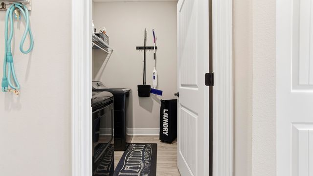 693 Coastal Breeze Drive, Freeport, FL 32439