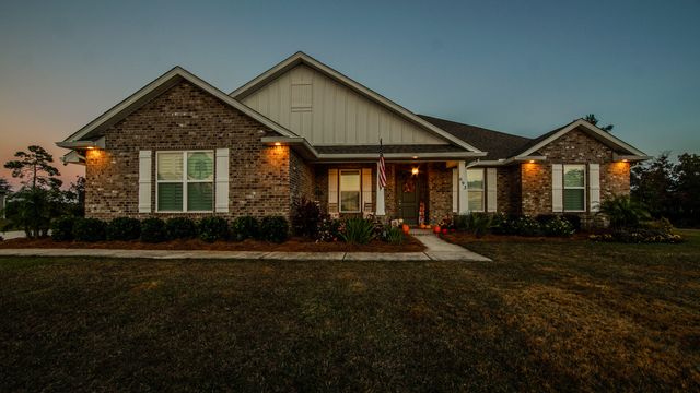 693 Coastal Breeze Drive, Freeport, FL 32439