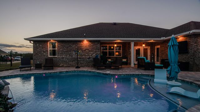 693 Coastal Breeze Drive, Freeport, FL 32439