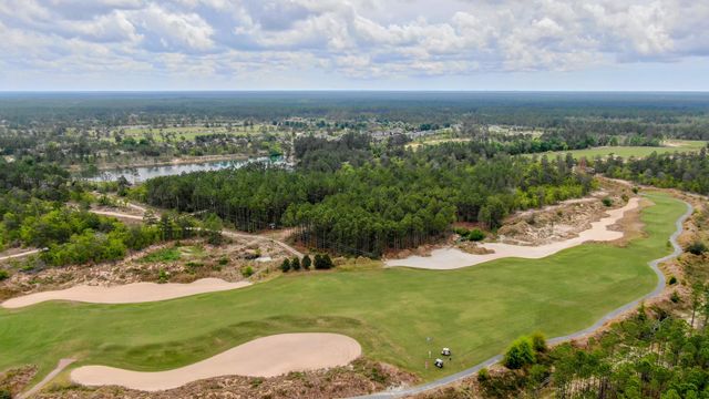 693 Coastal Breeze Drive, Freeport, FL 32439