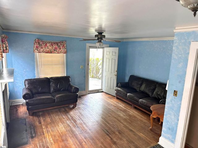806 Perry Drive, Greenville, SC 29609