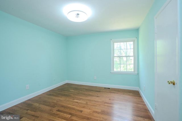 18 PARKER RD, Plainsboro, NJ 08536