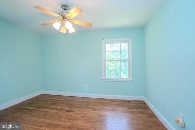 18 PARKER RD, Plainsboro, NJ 08536