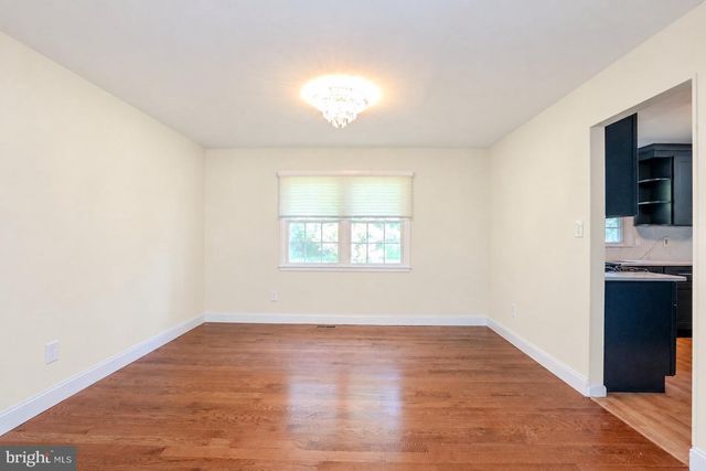 18 PARKER RD, Plainsboro, NJ 08536