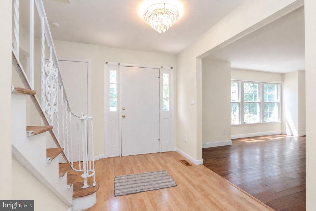 18 PARKER RD, PLAINSBORO, NJ 08536 — photo 4