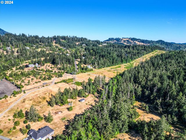 Ridgetop Dr 15, Eugene, OR 97405
